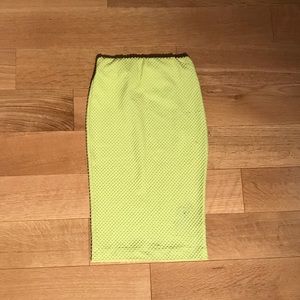 Textured pencil skirt